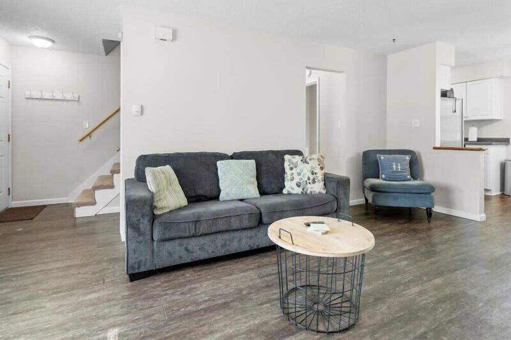 Photo of Others in Clive