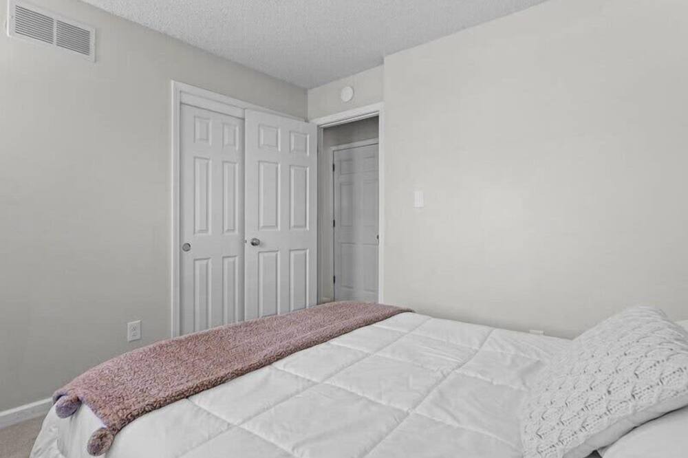 Photo of Others in Clive