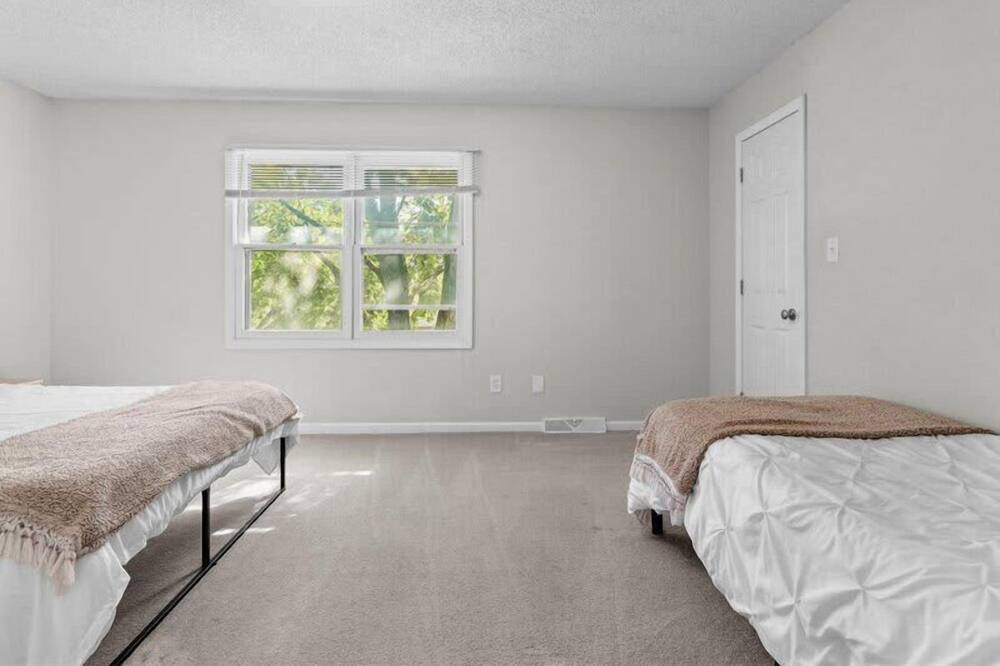 Photo of Others in Clive