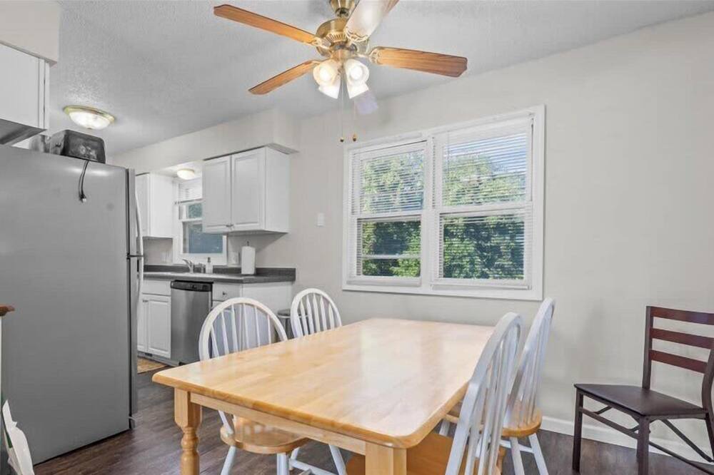 Photo of Others in Clive