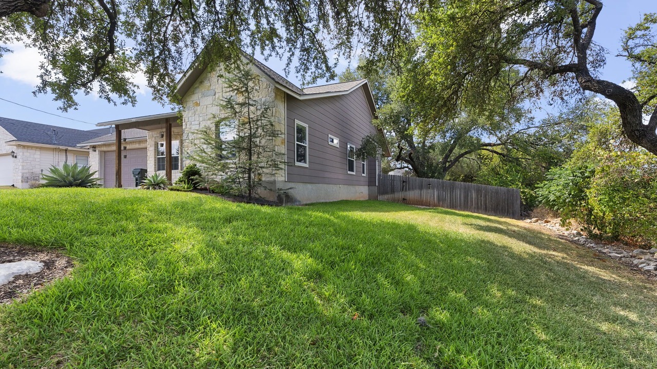 Photo of Outdoor in Apache Shores