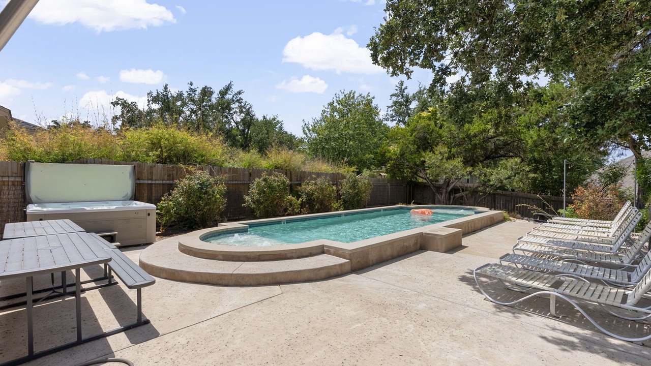 Photo of Outdoor in Apache Shores