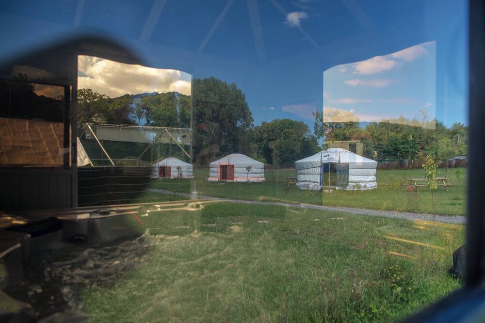 Photo of Outdoor in Longroy