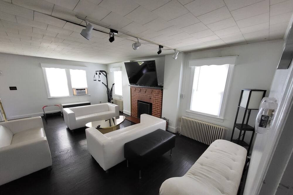 Photo of Bedroom in Glen Burnie