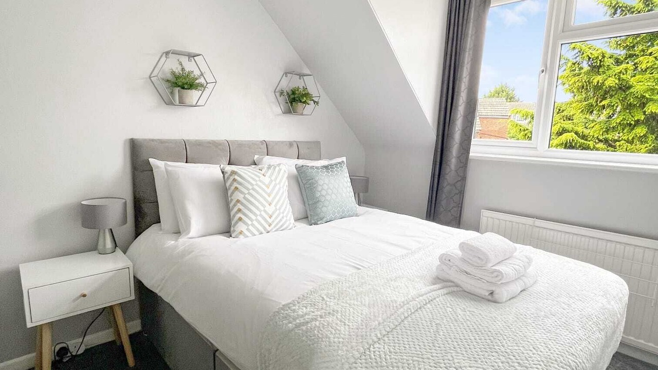 Photo of Others in Reading