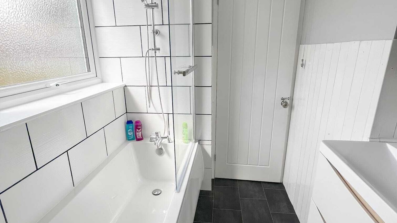 Photo of Others in Reading