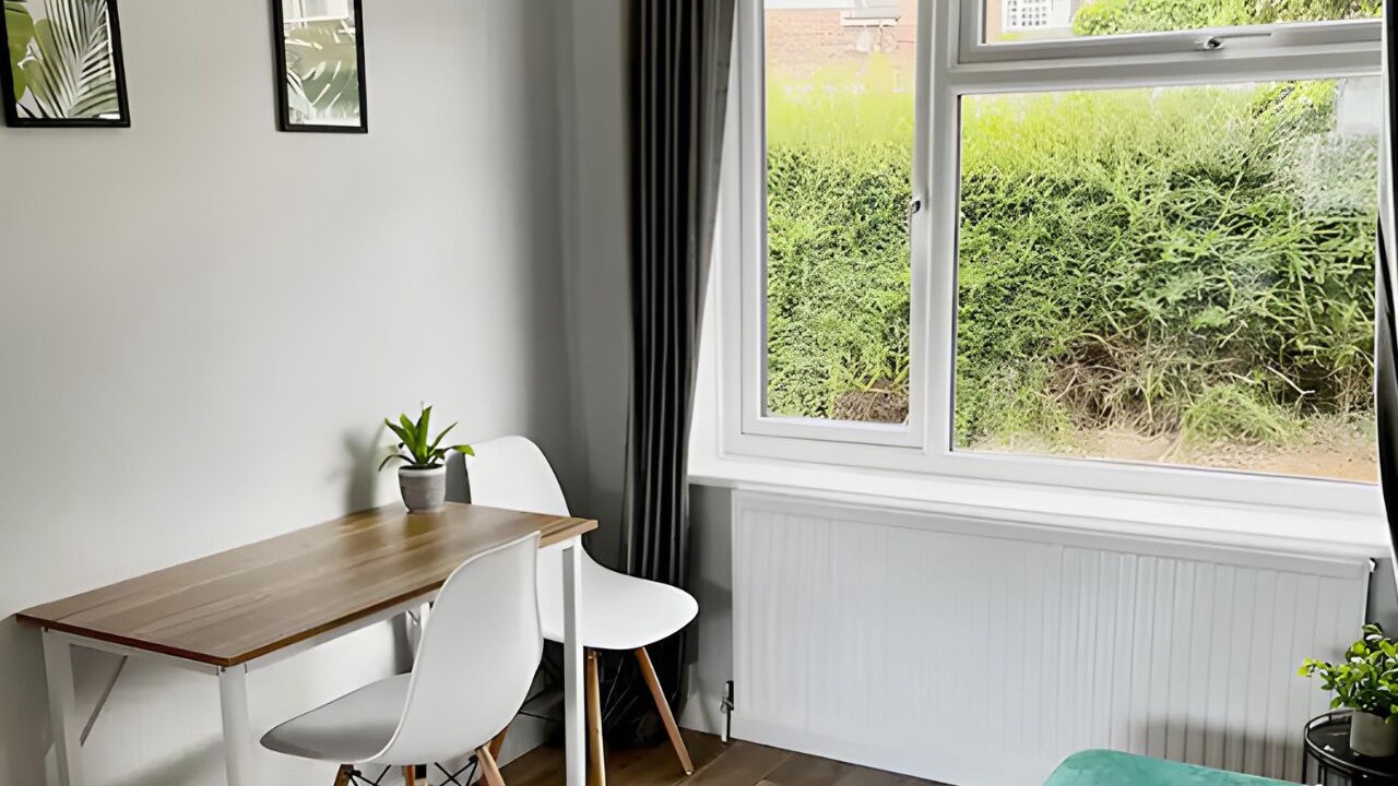 Photo of Others in Reading