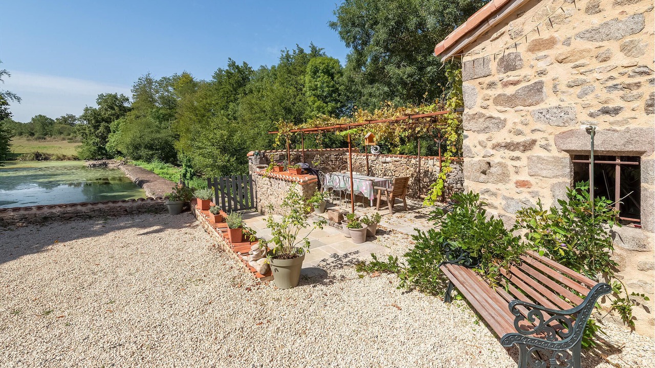 Photo of Patio Balcony in La Coudre