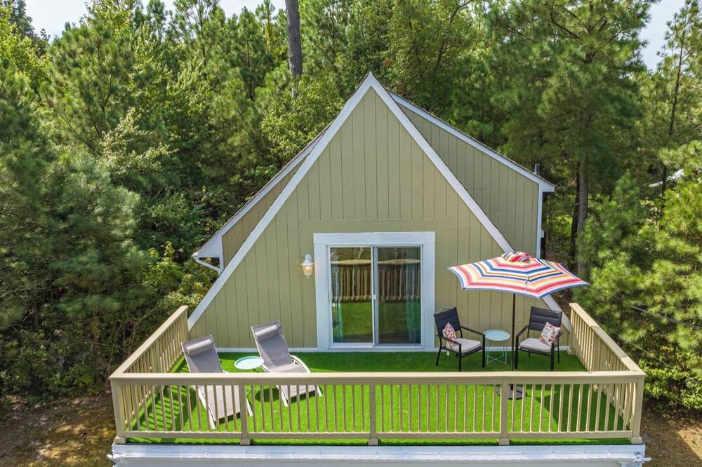 Photo of Outdoor in Coles Point