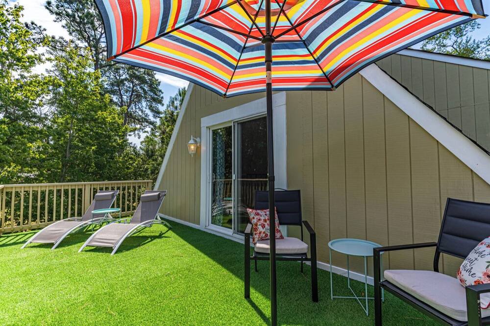 Photo of Outdoor in Coles Point