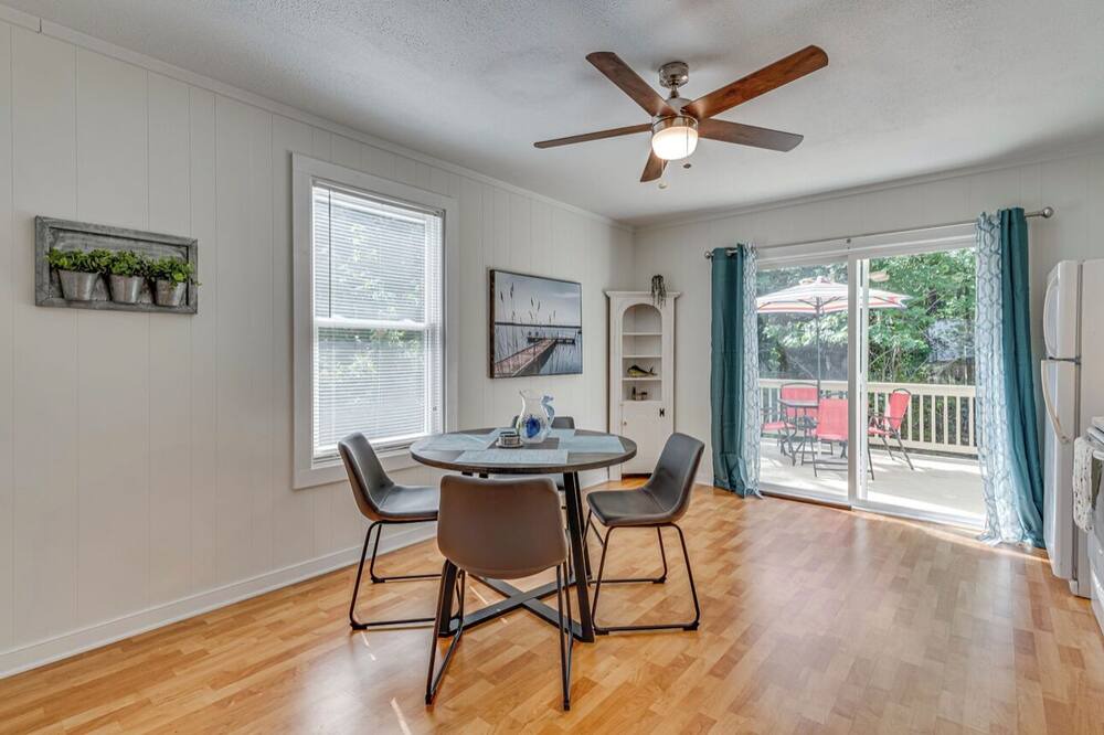 Photo of Others in Coles Point