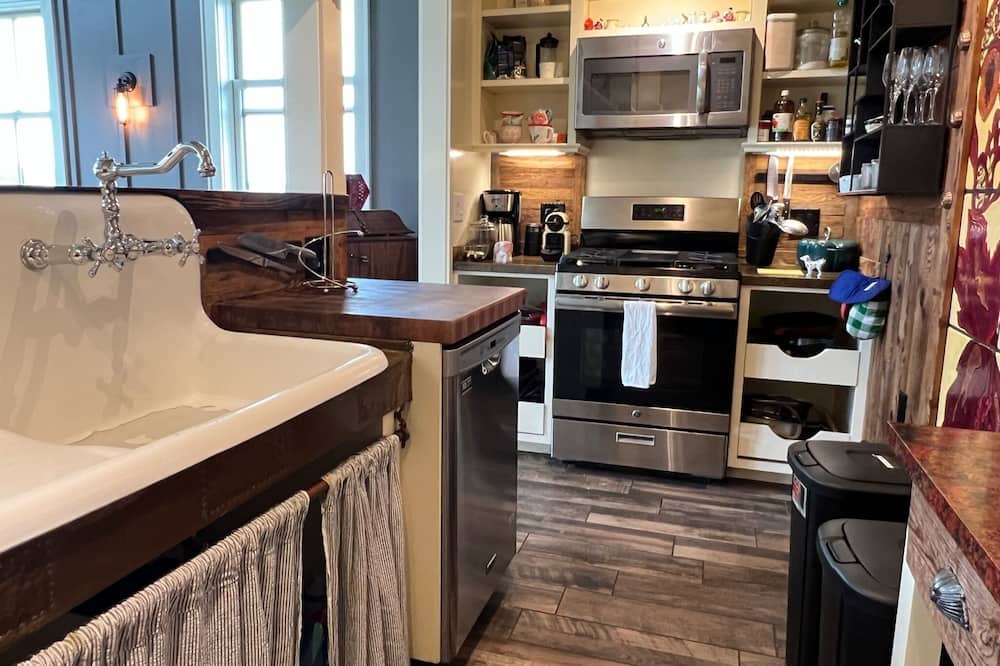 Photo of Kitchen in Hollowville