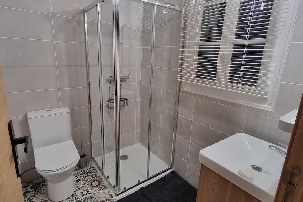 Photo of Bathroom in Banthelu