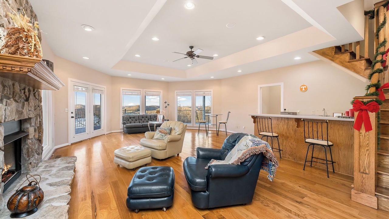 Photo of Livingroom in Smithville
