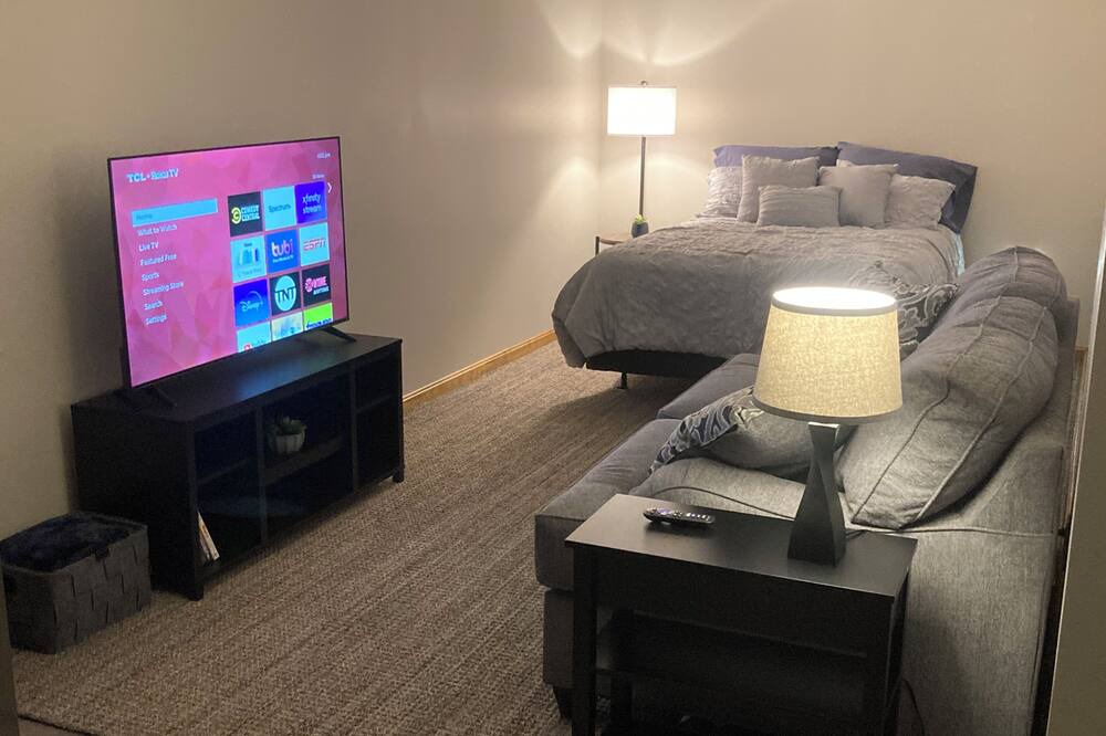 Photo of Bedroom in Hudson
