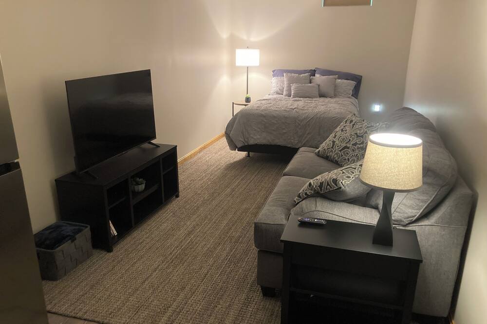 Photo of Bedroom in Hudson