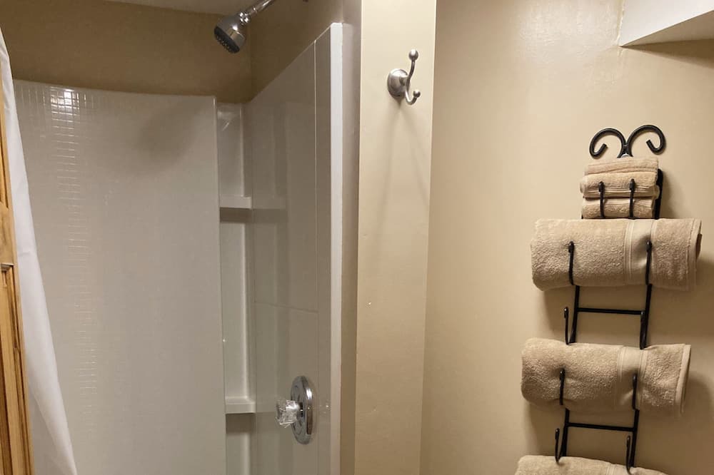 Photo of Bathroom in Hudson