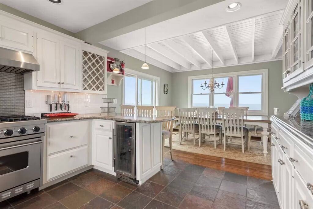 Photo of Kitchen in Minot