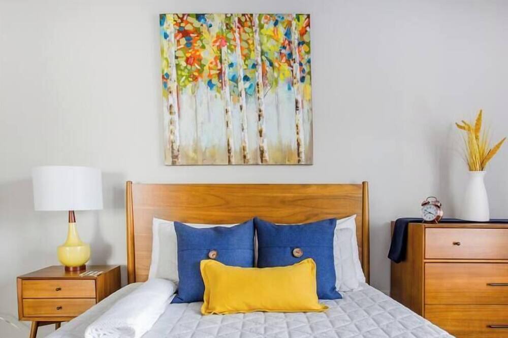 Photo of Bedroom in Northeast Raleigh