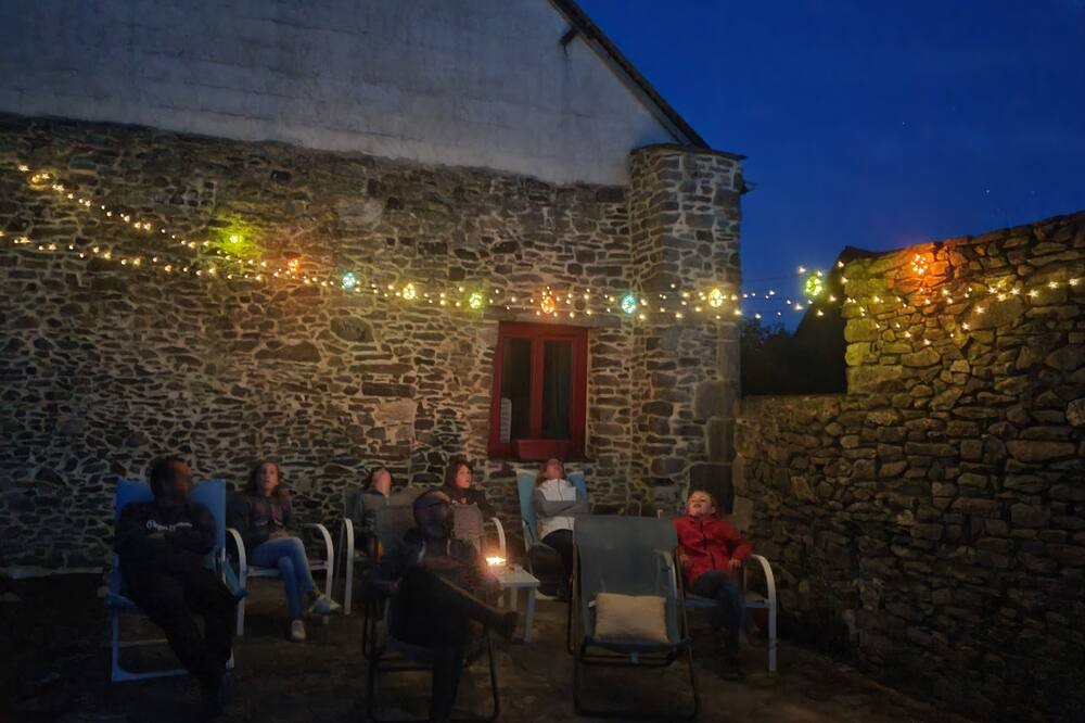 Photo of Outdoor in Saint-Cyr-en-Pail