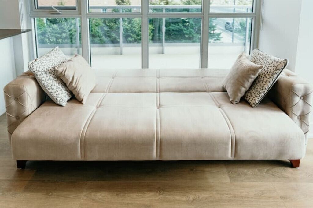 Photo of Livingroom in Richmond Hill