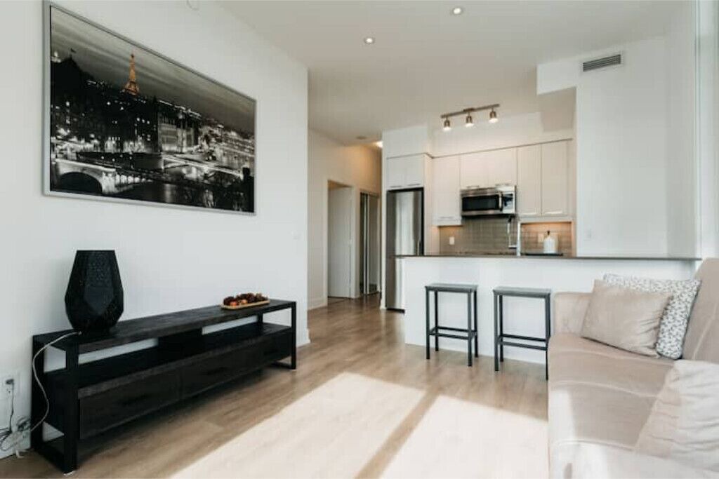 Photo of Livingroom in Richmond Hill