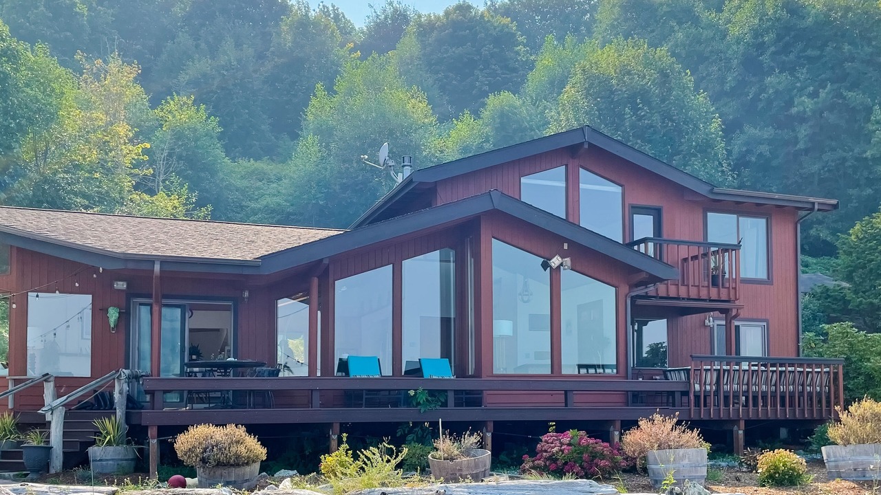 Photo of Outdoor in Kingston