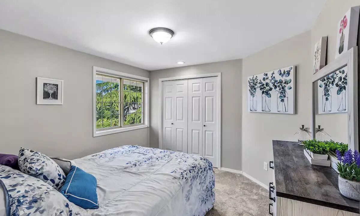 Photo of Others in Boulevard Bluffs