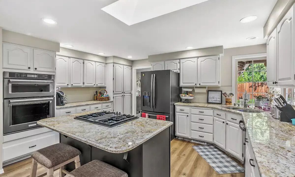Photo of Kitchen in Boulevard Bluffs