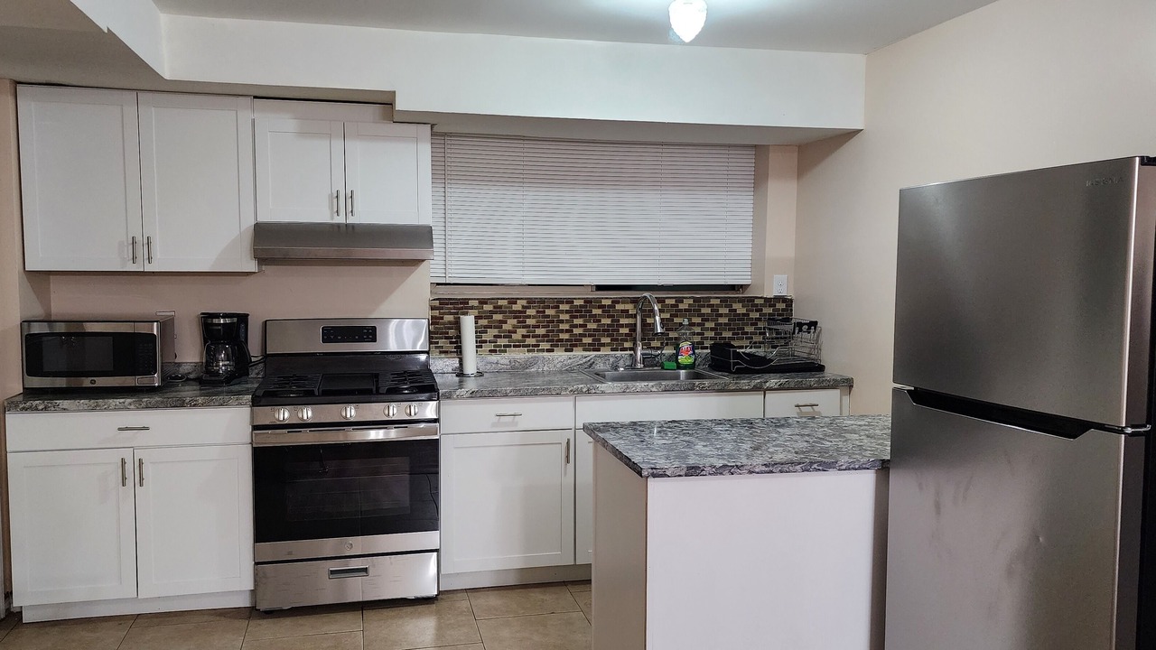 Photo of Kitchen in Port Richmond