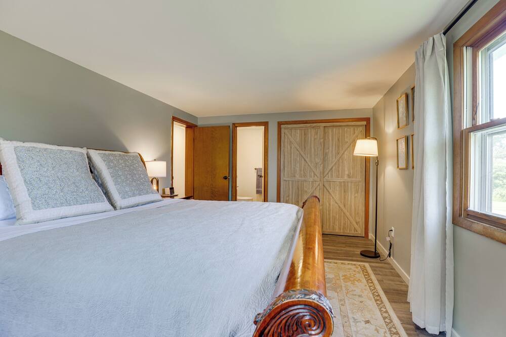 Photo of Bedroom in Town of Torrey