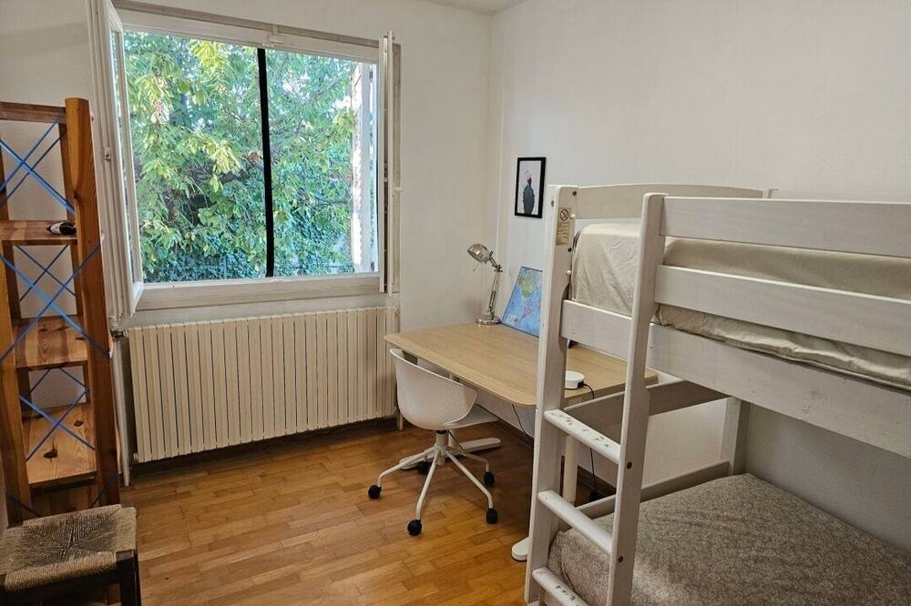 Photo of Bedroom in Meyzieu