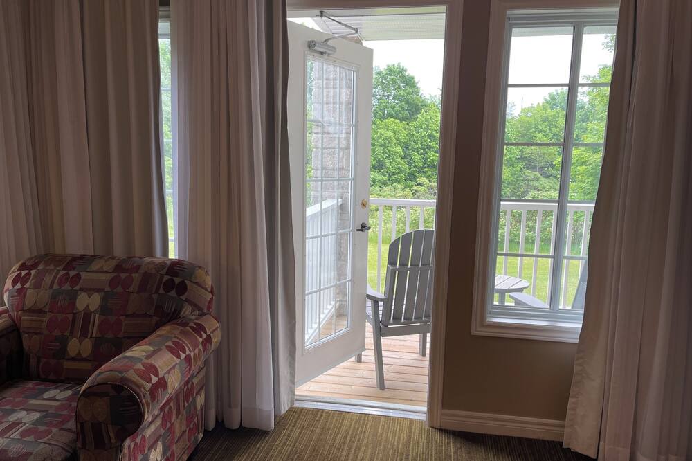 Photo of Livingroom in Oro-Medonte