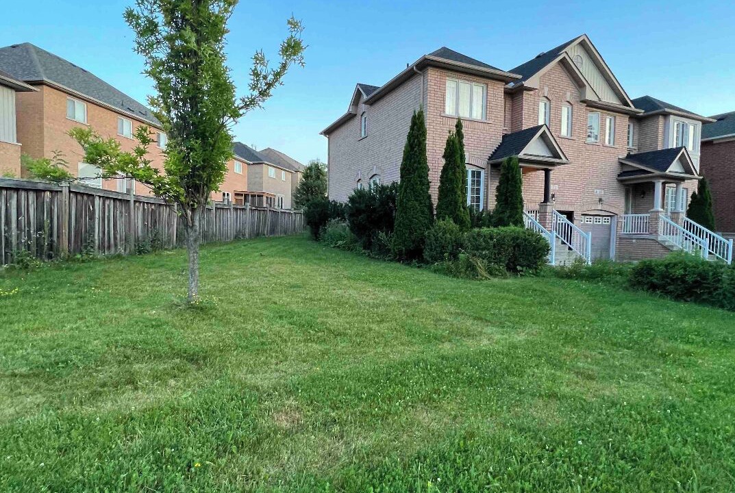 Photo of Outdoor in Richmond Hill