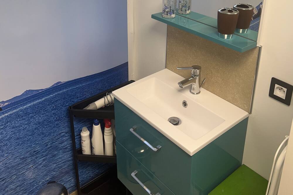 Photo of Bathroom in Ifs