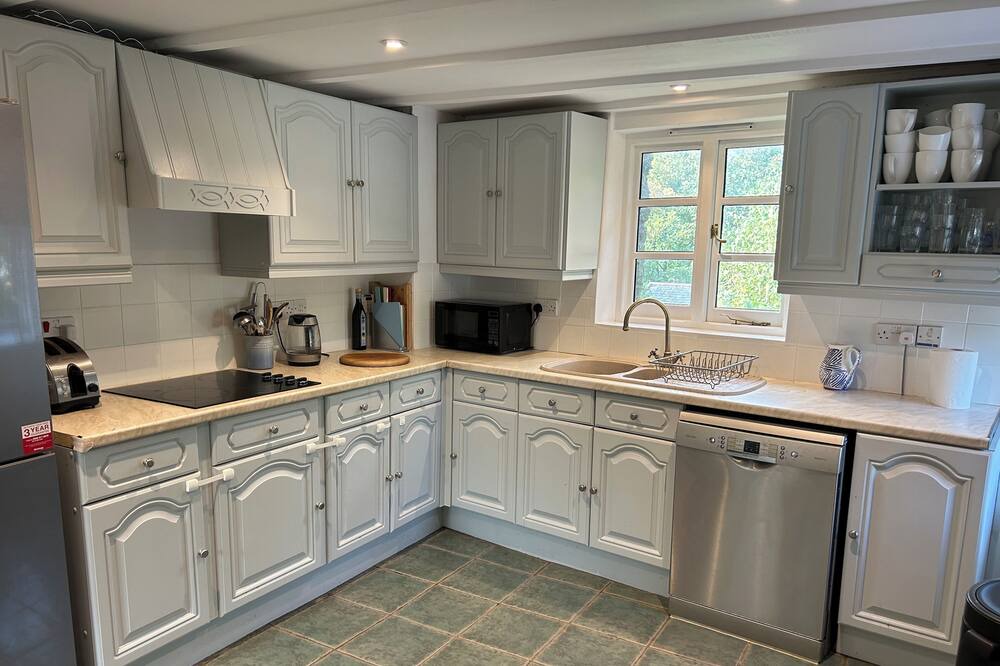 Photo of Kitchen in Totnes