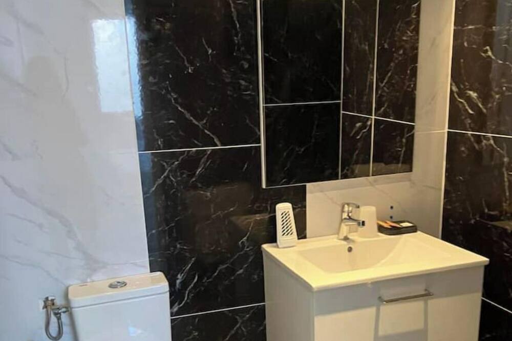 Photo of Bathroom in Marengo - Jolimont