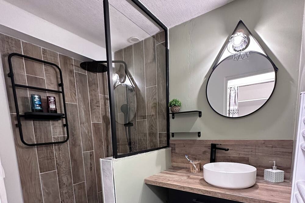 Photo of Bathroom in Spezet