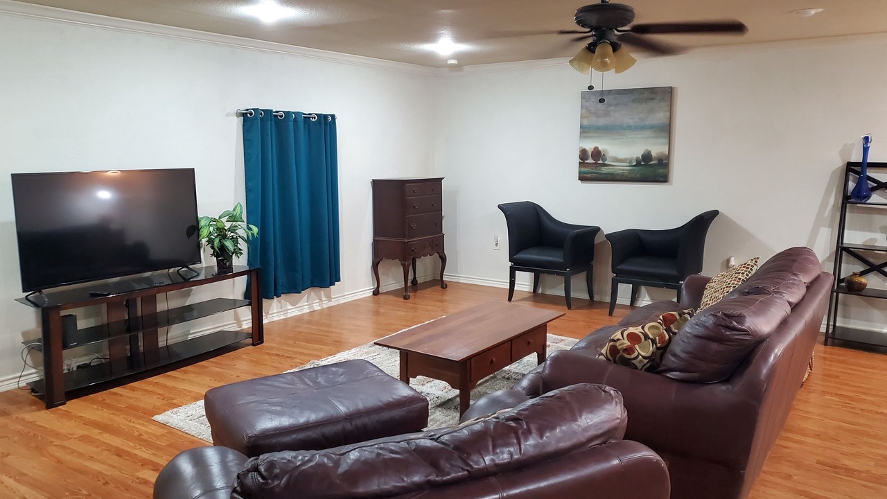 Photo of Livingroom in Gainesville