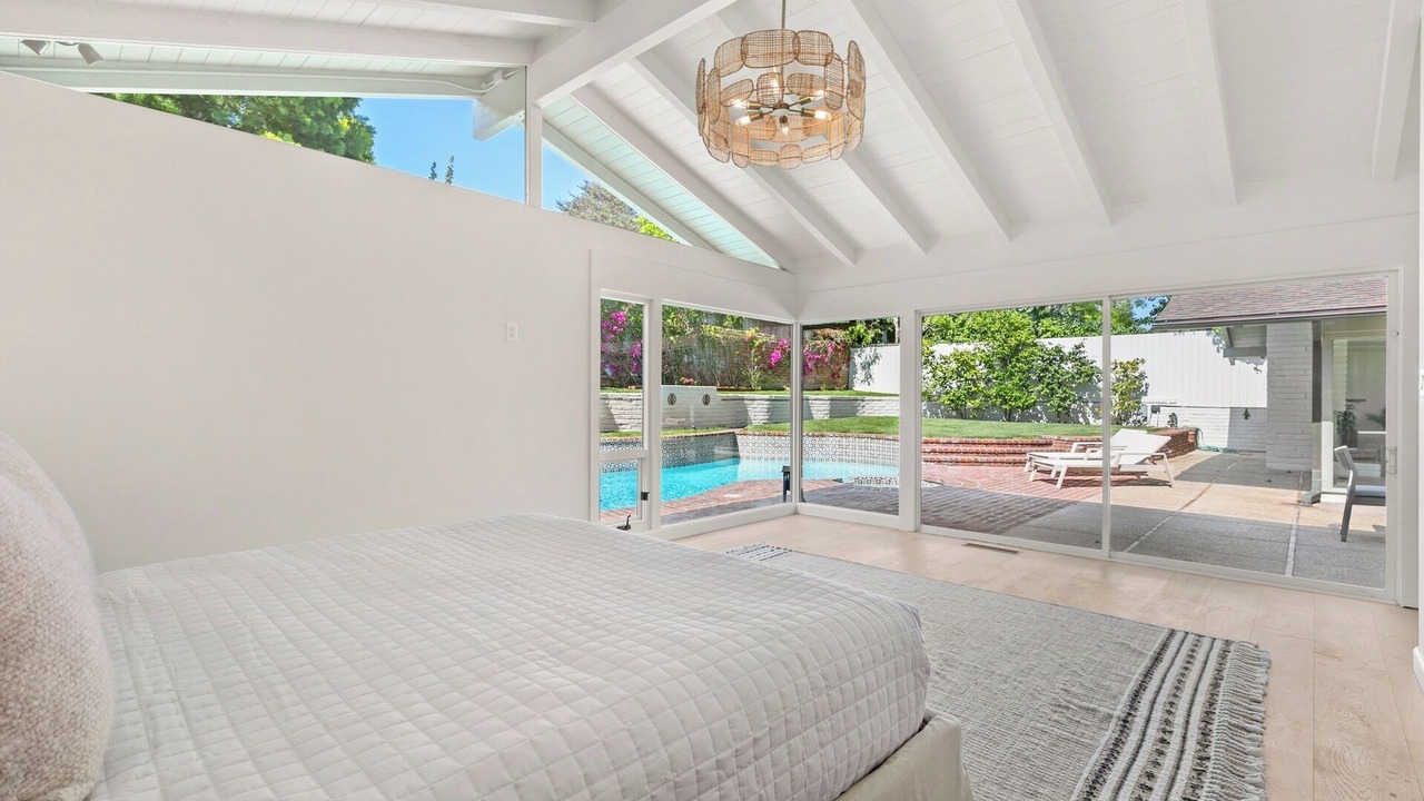 Photo of Outdoor in Pacific Palisades
