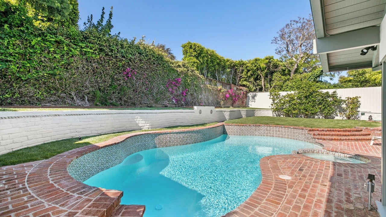 Photo of Outdoor in Pacific Palisades