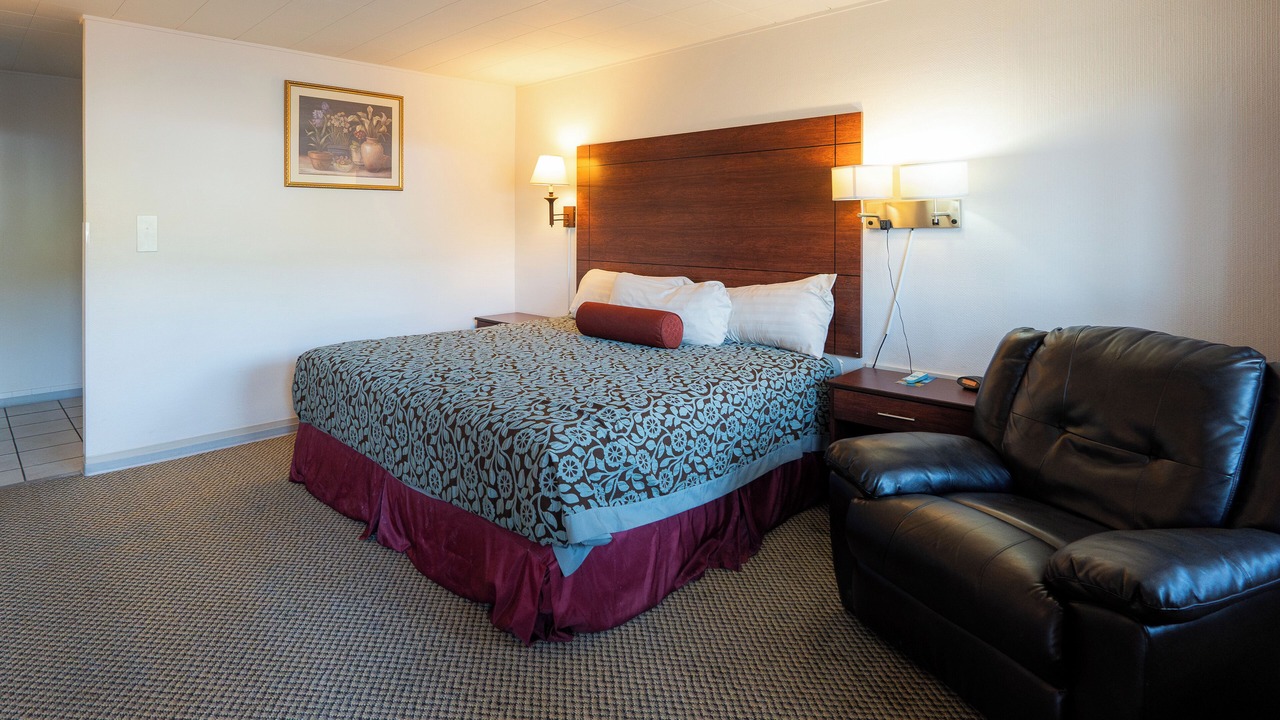 Photo of Bedroom in Hot Springs