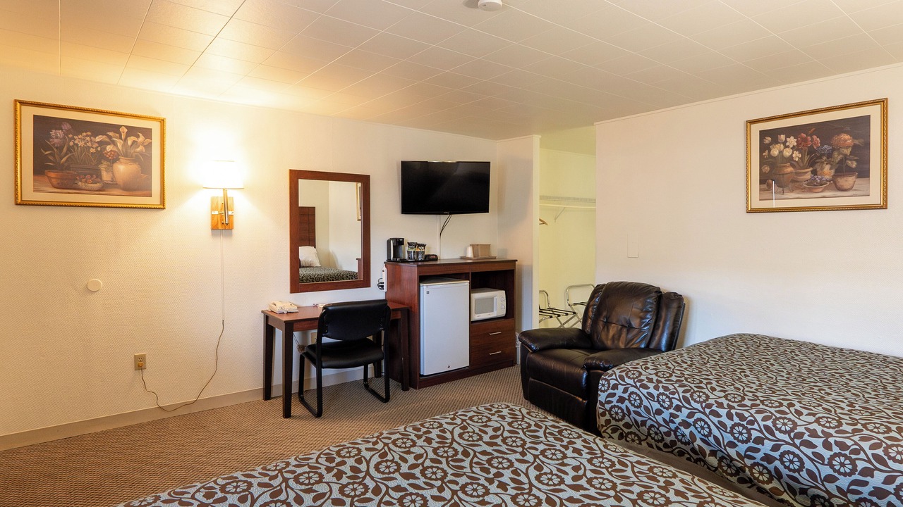 Photo of Bedroom in Hot Springs
