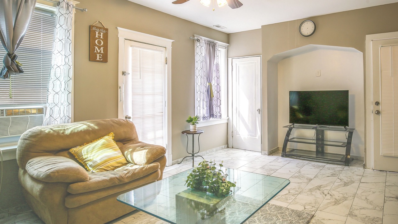 Photo of Livingroom in St. Louis