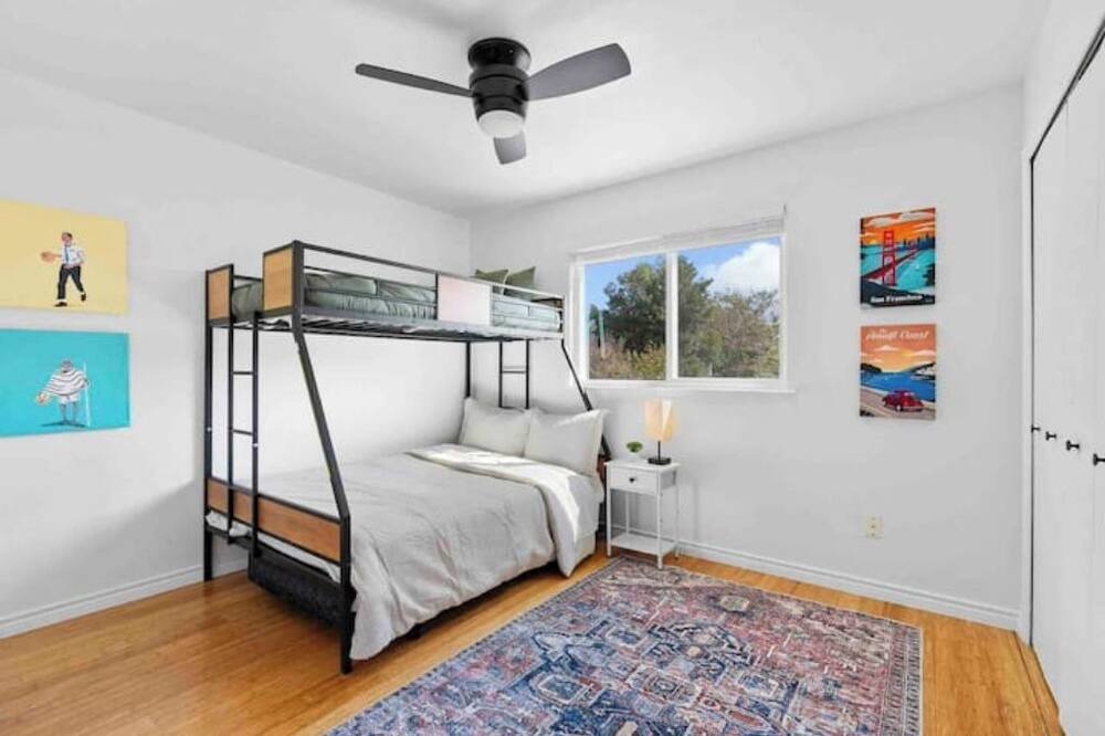 Photo of Bedroom in Cherry Creek
