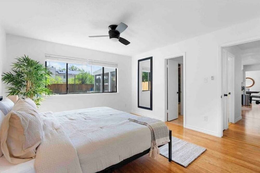 Photo of Bedroom in Cherry Creek