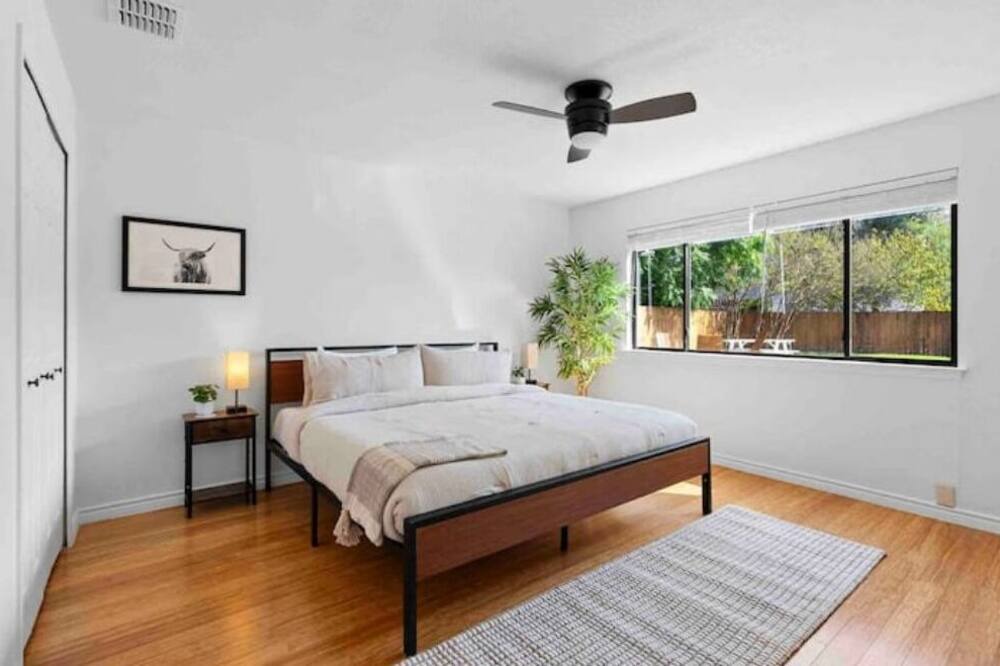 Photo of Bedroom in Cherry Creek