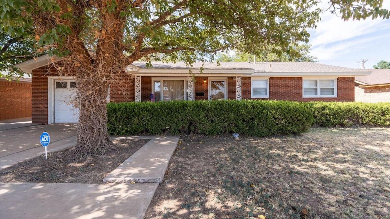 Photo of Outdoor in Slaton