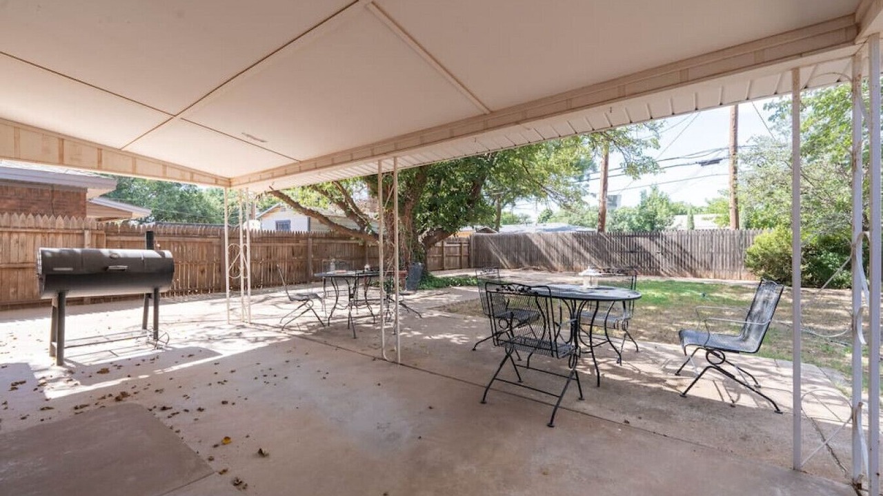 Photo of Outdoor in Slaton