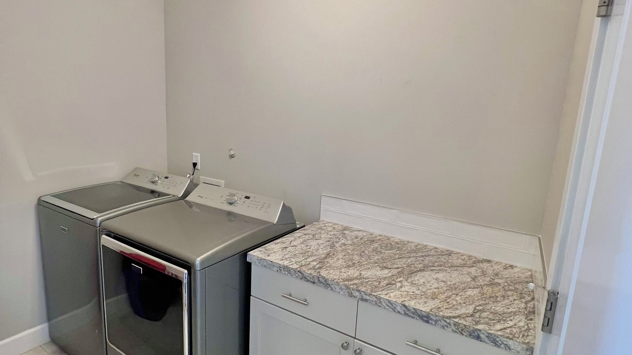 Photo of Others in Othello